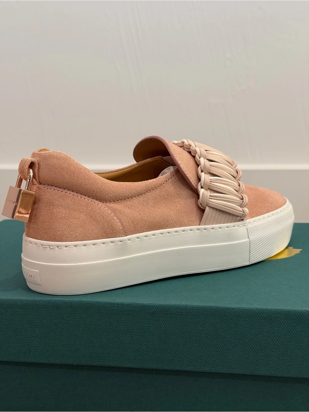 Buscemi blush pink